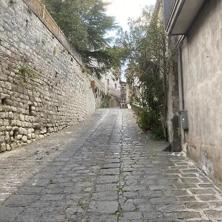 Dopo Affittacamere Castiglione De Sicilia